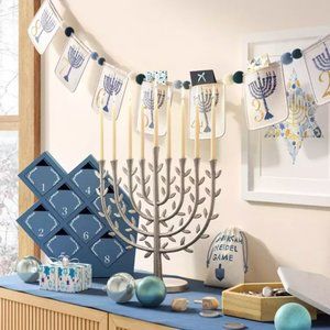 8 Nights of Hanukkah Garland Threshold Banner 6' Wide for the Jewish Holiday NEW